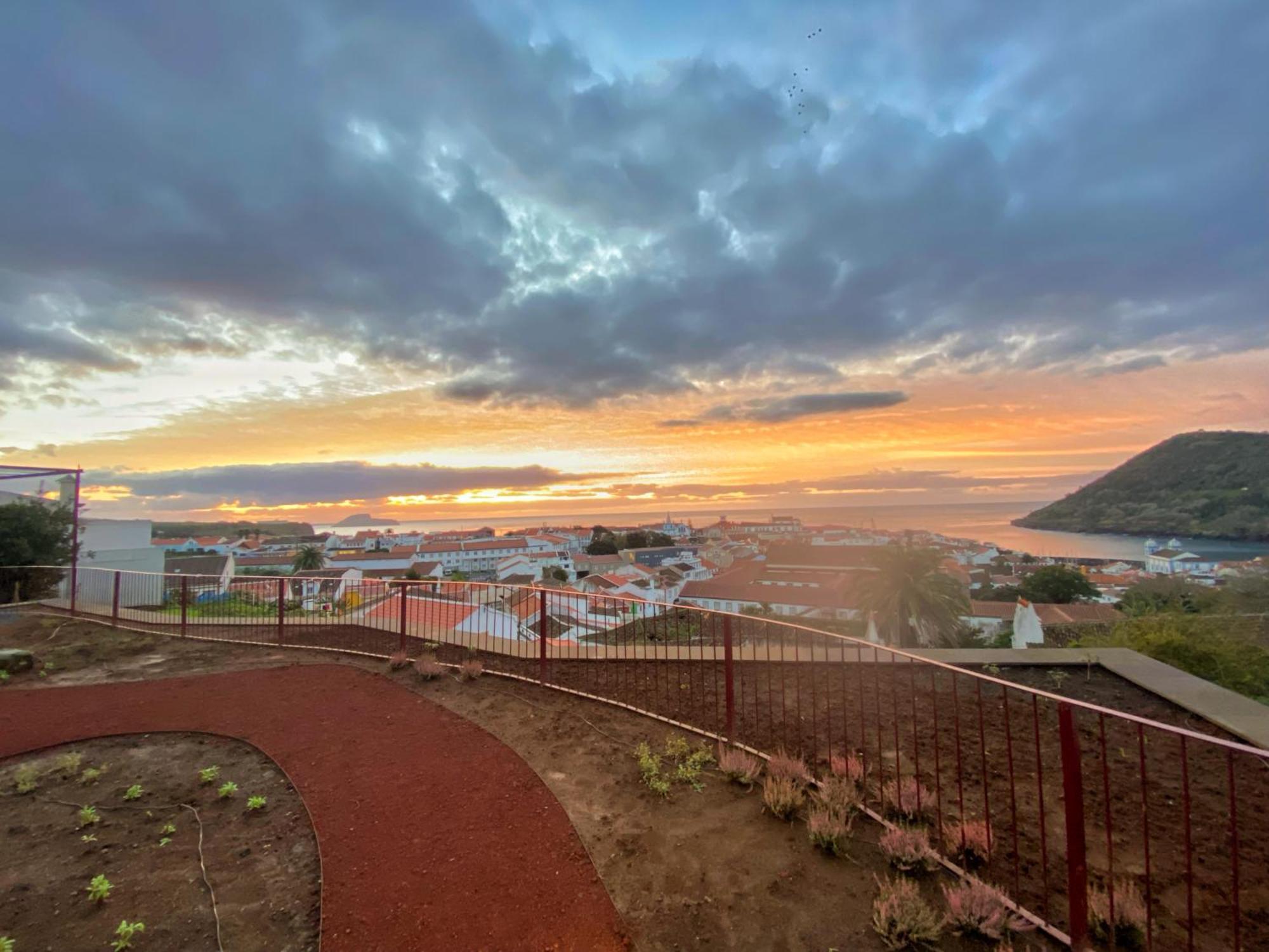 Ferienwohnung Angra + Angra do Heroísmo Exterior foto